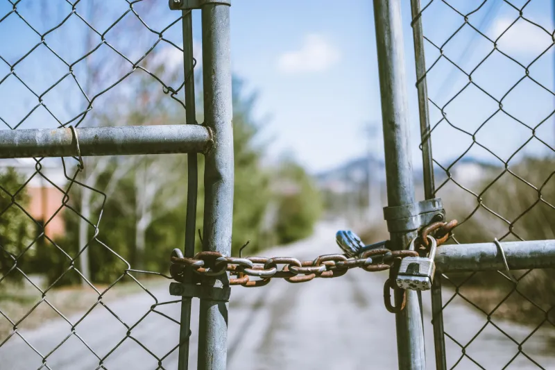 Broken Chain, Broken Trust: How Incomplete SSL Configurations Are Quietly Routing Your Customers to Competitors